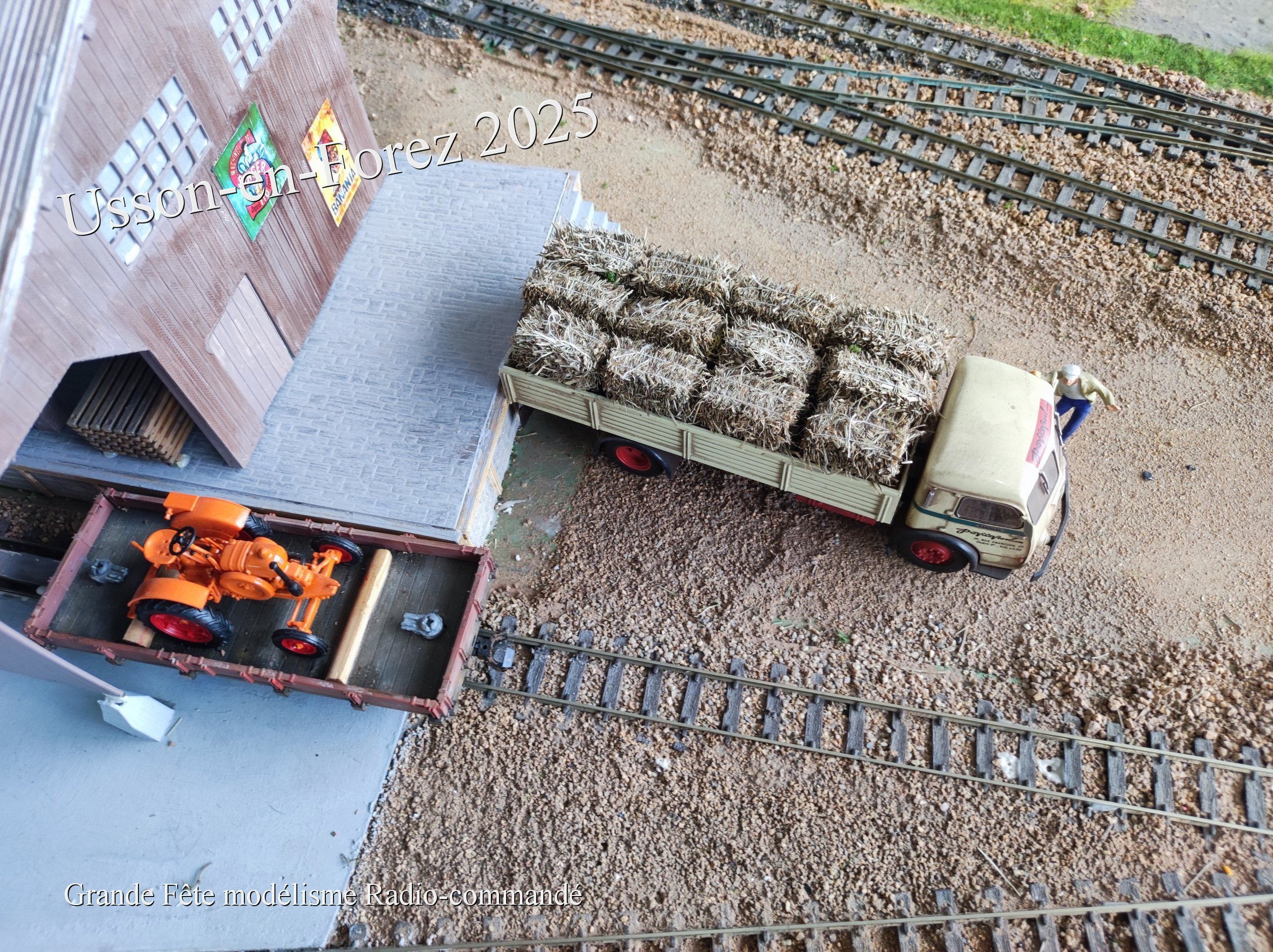 02 - Train scene 2.jpg